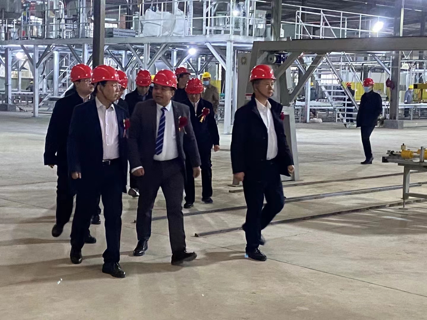 投產(chǎn)儀式03 投產(chǎn)儀式03